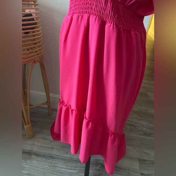 Hot pink high low dress - Picture 4 of 5